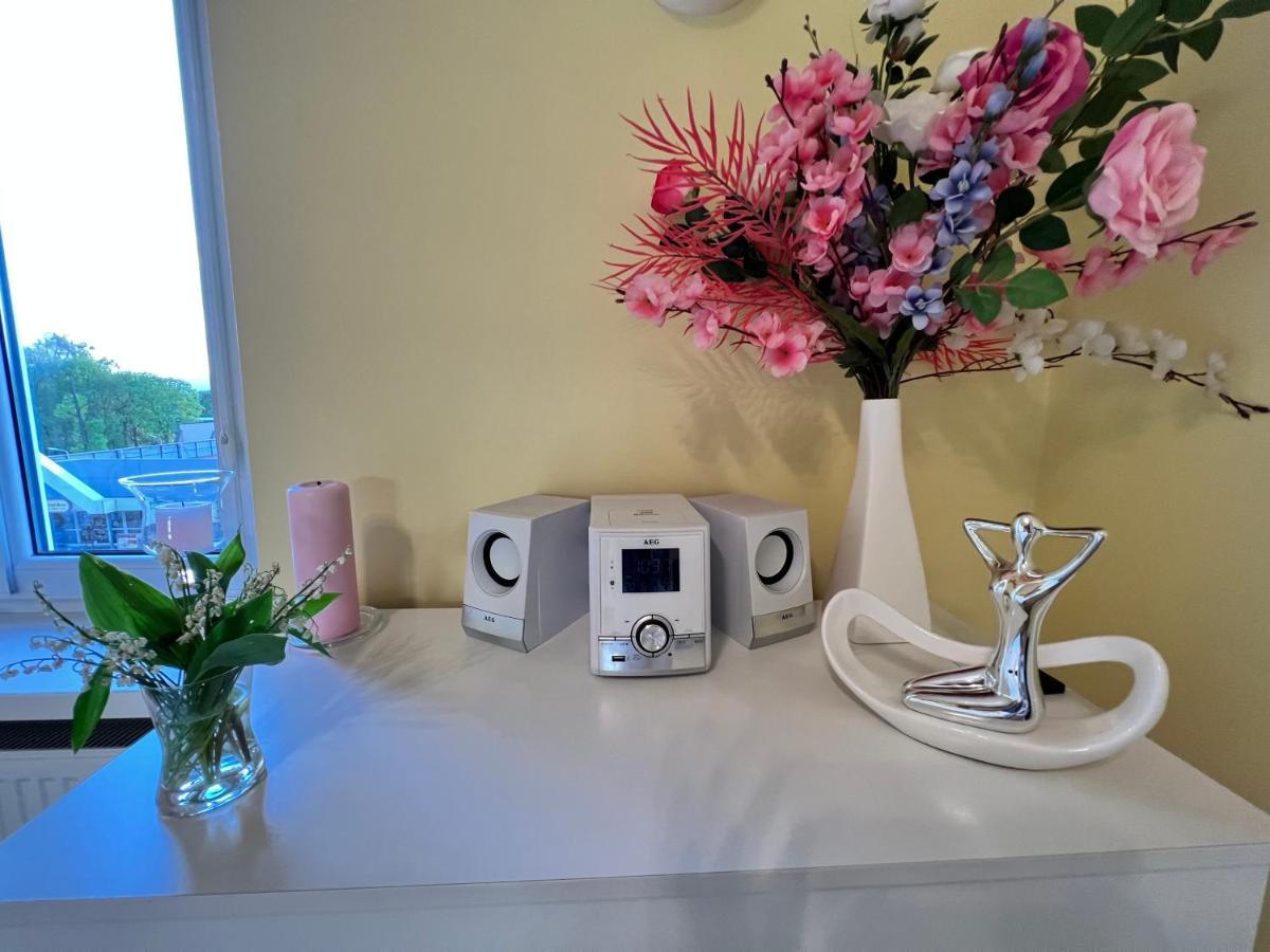 Wolnosci 21 Jelenia Gora Apartment ภายนอก รูปภาพ