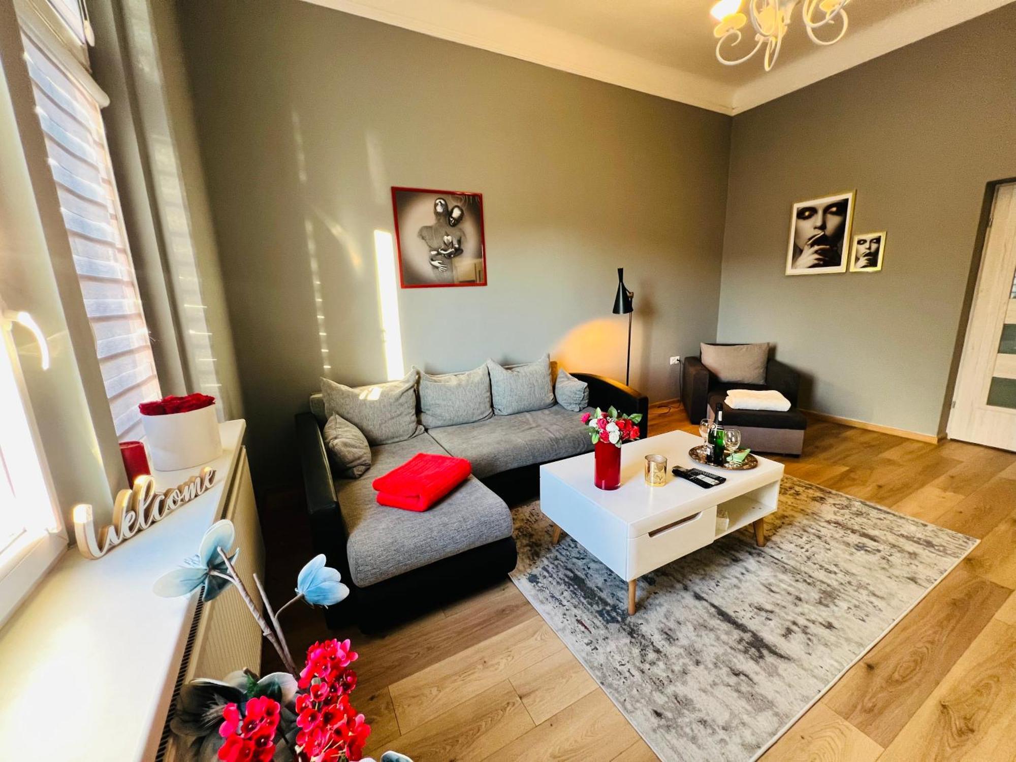 Wolnosci 21 Jelenia Gora Apartment ภายนอก รูปภาพ