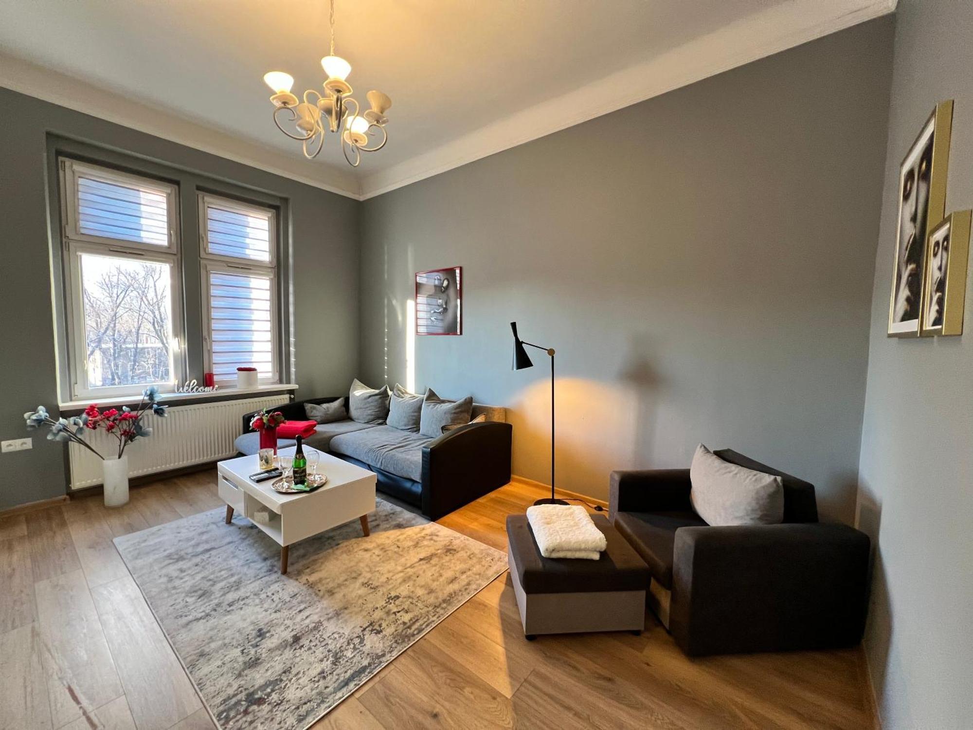 Wolnosci 21 Jelenia Gora Apartment ภายนอก รูปภาพ
